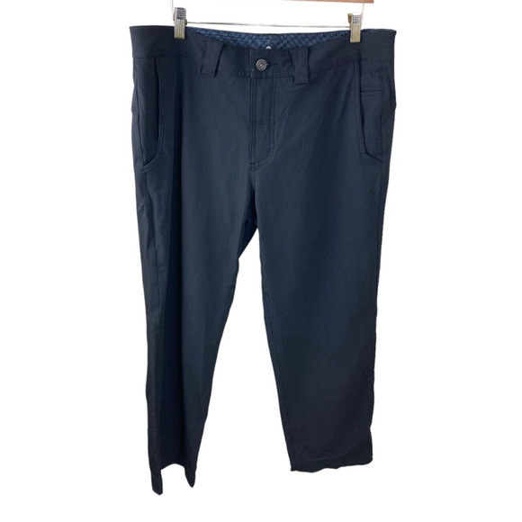 LULULEMON Mens Work to Play Pants Black Charcoal Pinstripe 38